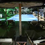 بيتناروز فندق 4*