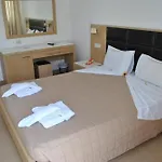 ホテル ペティナロス