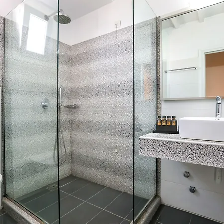 Hotel Petinaros 4*