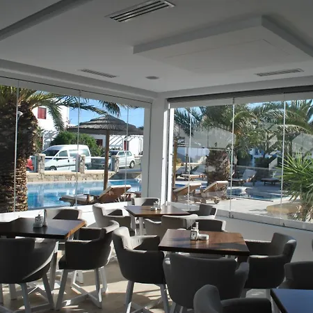 페티나로스 Mykonos Town